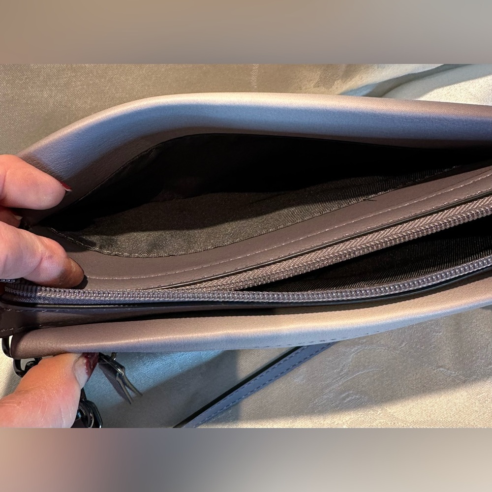 SIMPLY VERA WANG CROSSBODY BAG - Picture 5 of 11